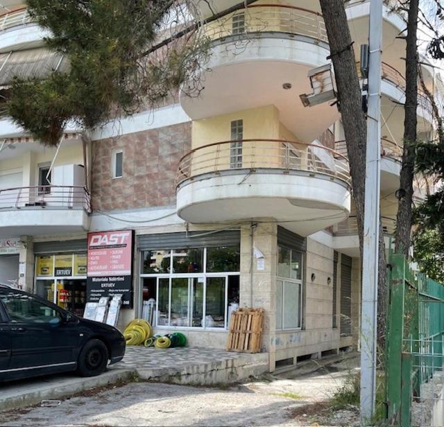Apartment El Iii